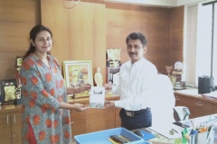 8d6777e5-68e4-4e0c-afcc-0889c4614c96